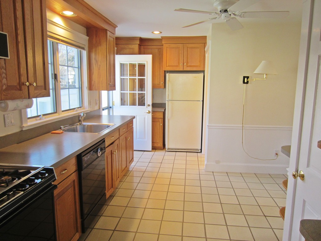 18 Pine Plain Road