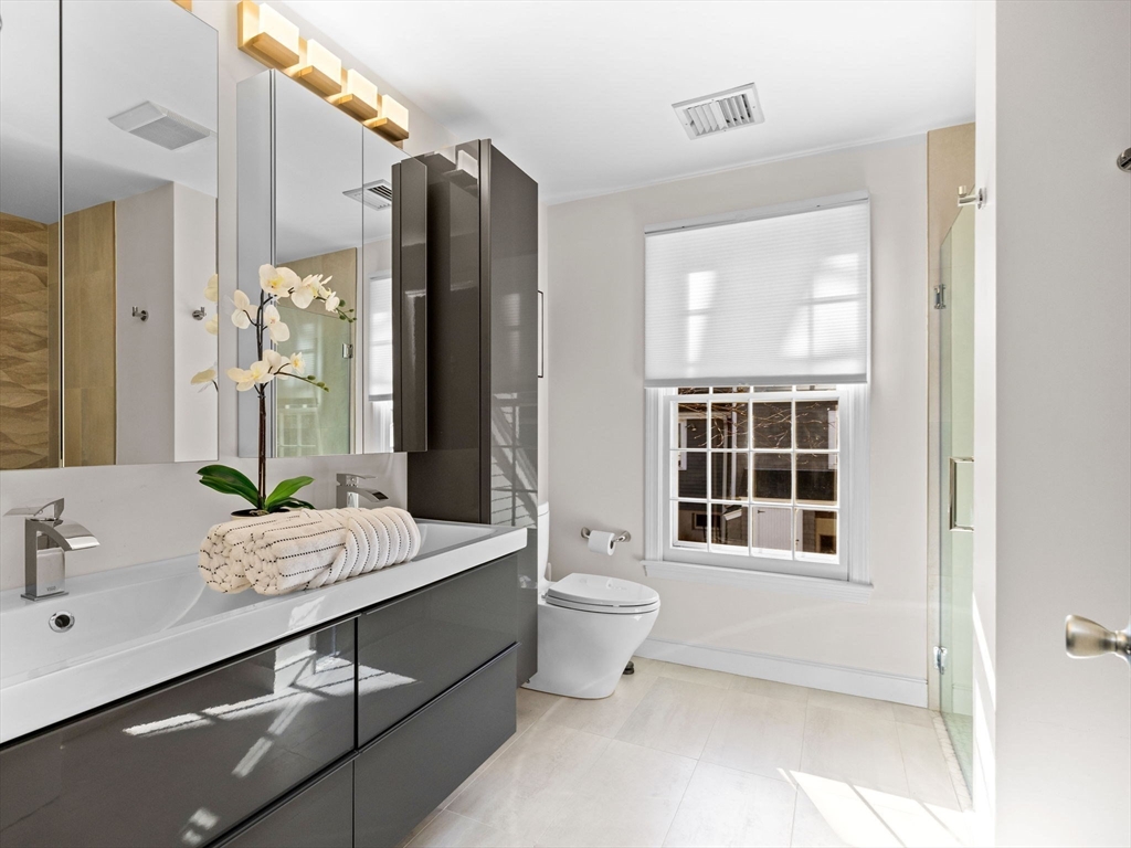 3 High Meadow Cir