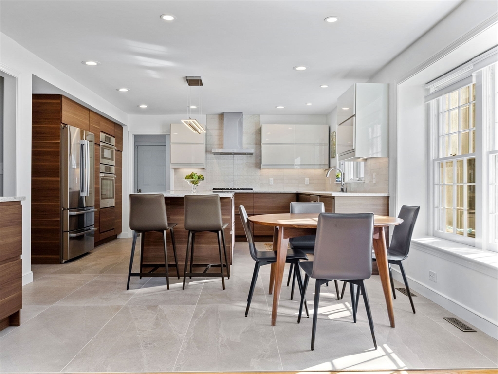3 High Meadow Cir