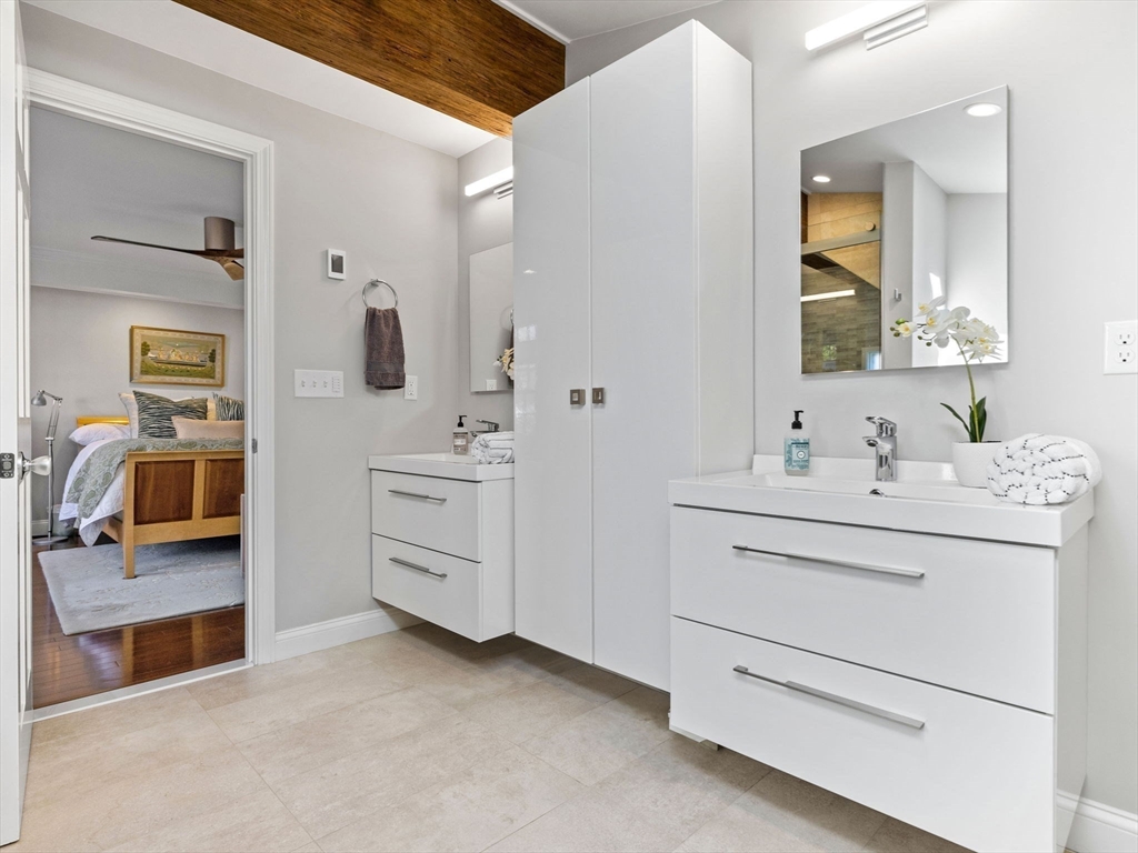 3 High Meadow Cir