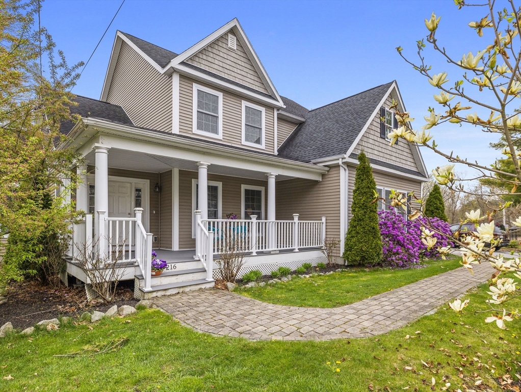 216 Pond St