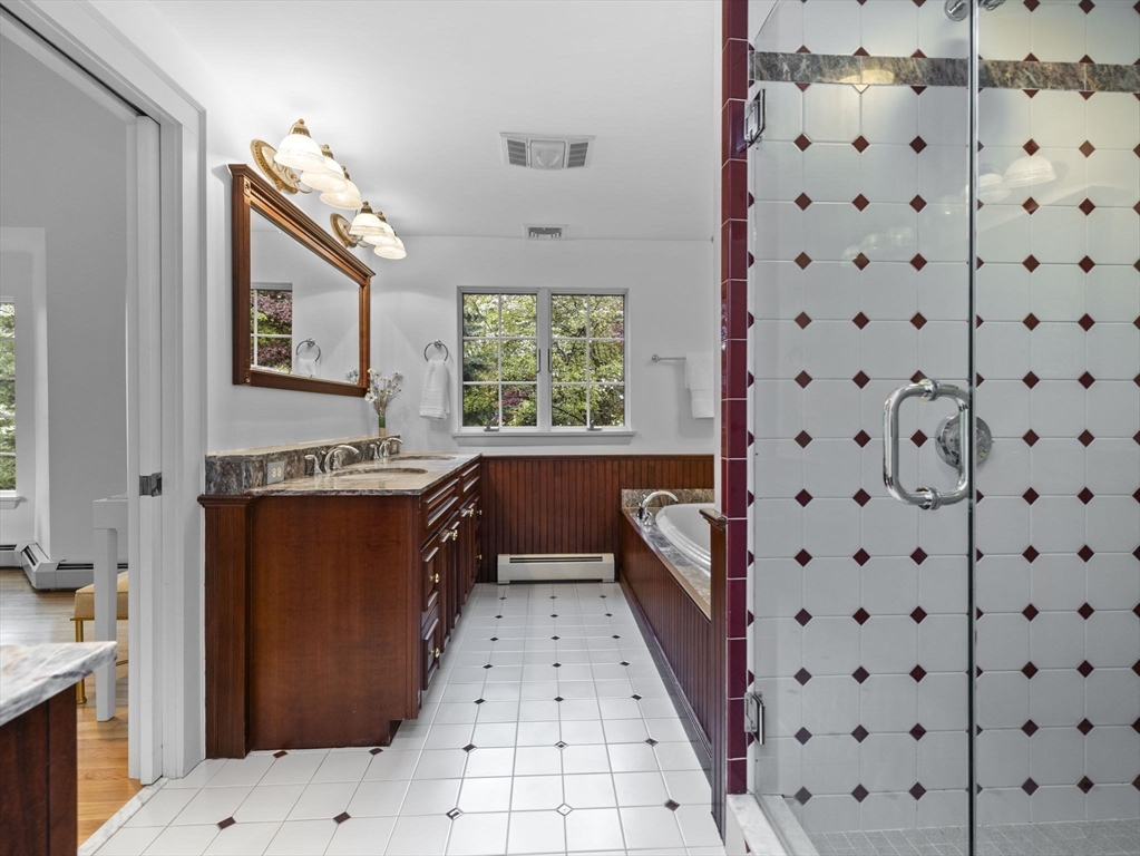 37 Hillside Rd