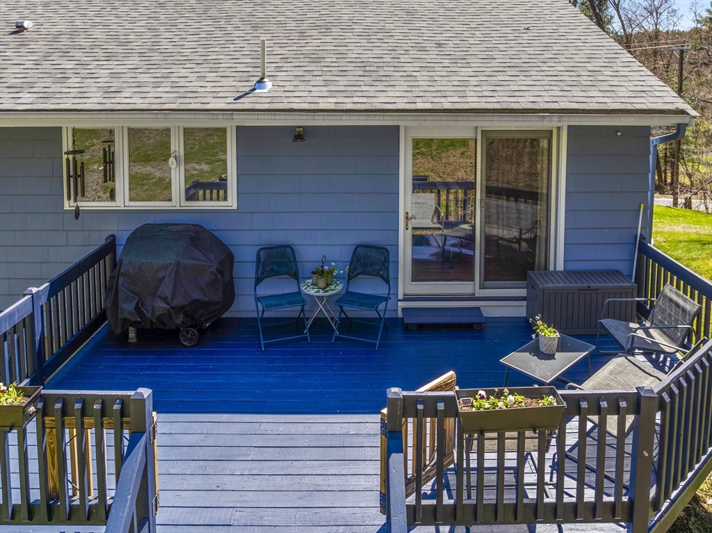 460 Parmenter Rd