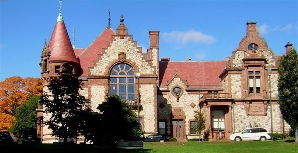 14 Oakencroft Road