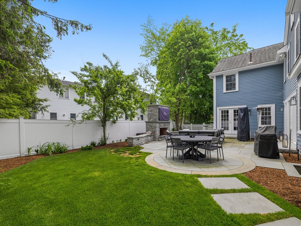 5 Durant Rd