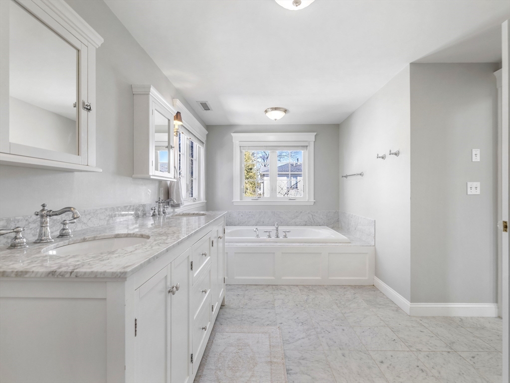5 Durant Rd