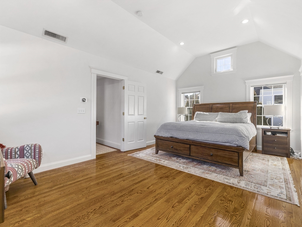 5 Durant Rd