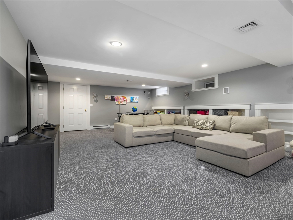 5 Durant Rd