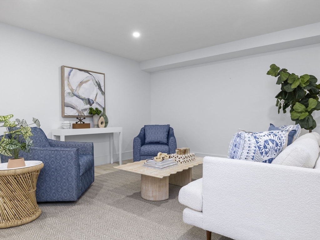 23 Lawrence Rd