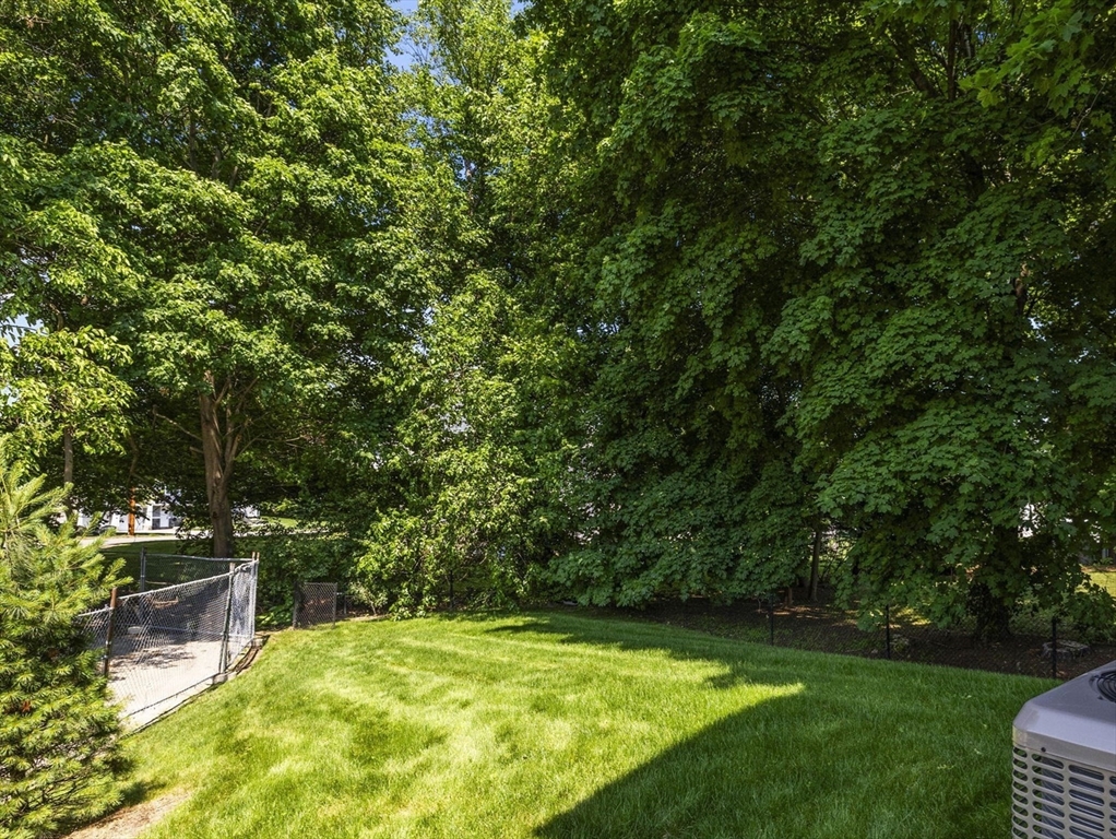 23 Lawrence Rd