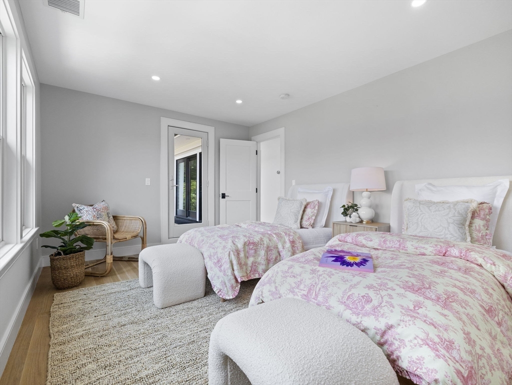 23 Lawrence Rd