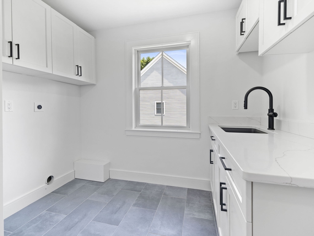 23 Lawrence Rd