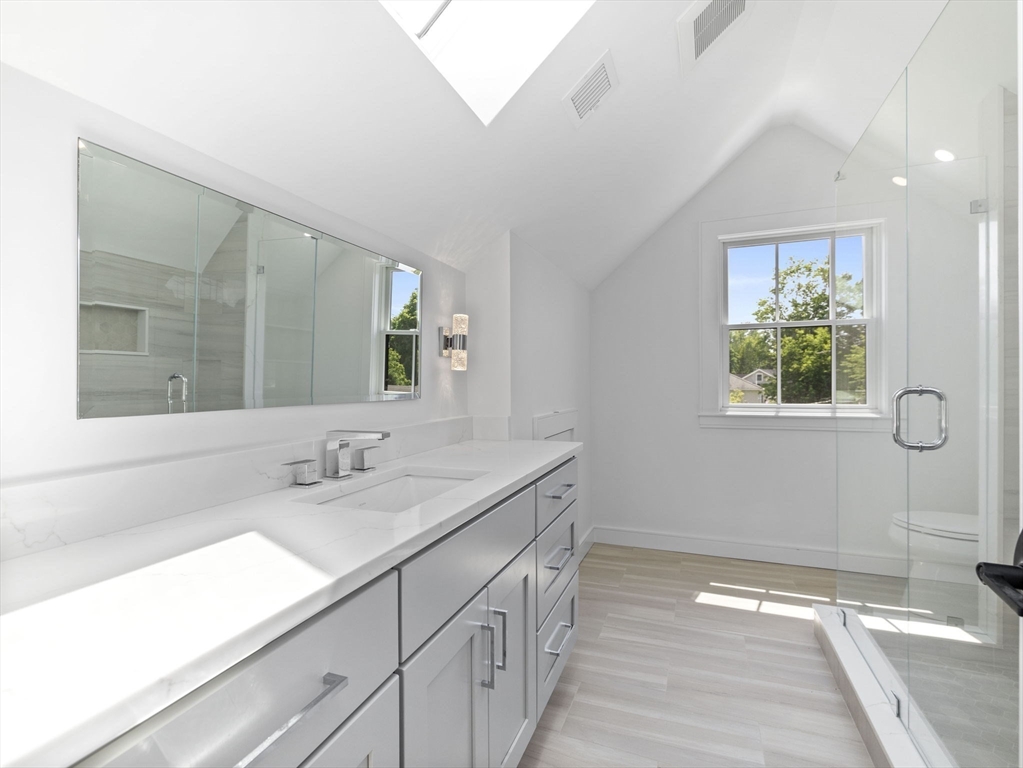 23 Lawrence Rd