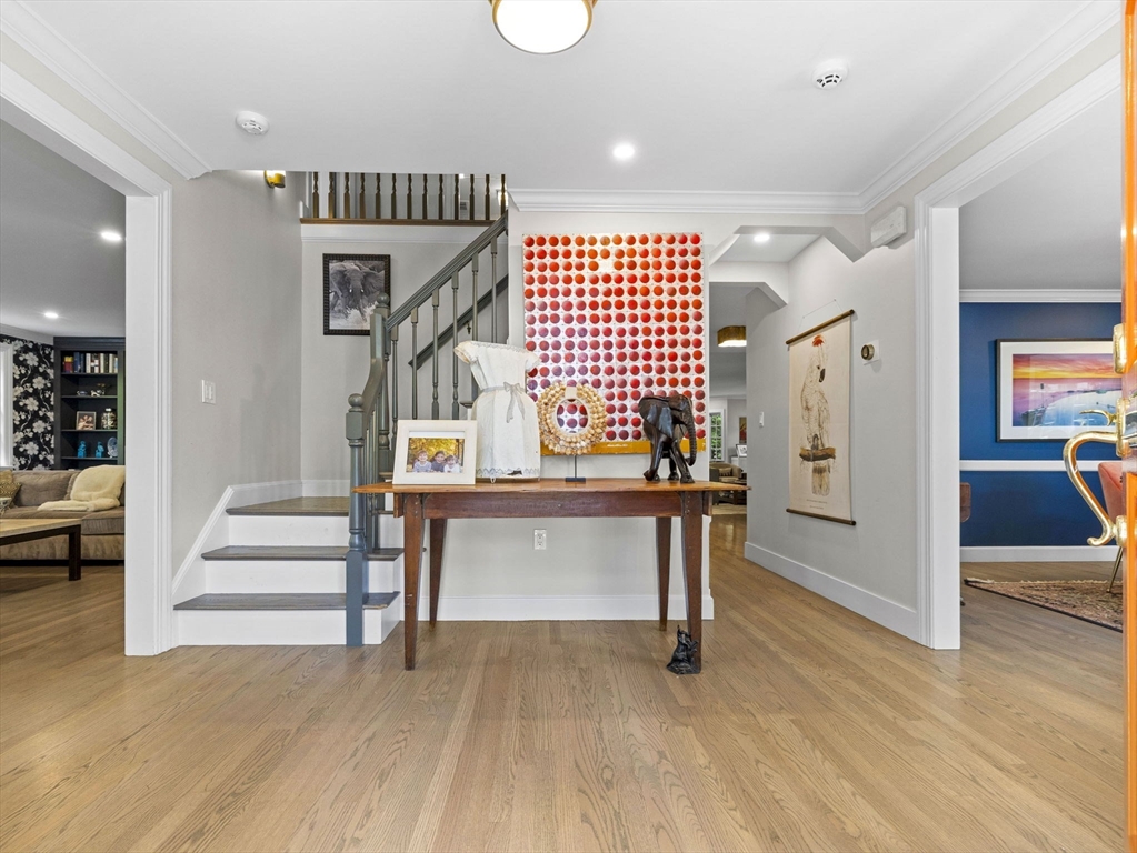 21 Sterling Rd