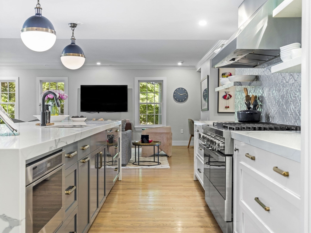 21 Sterling Rd