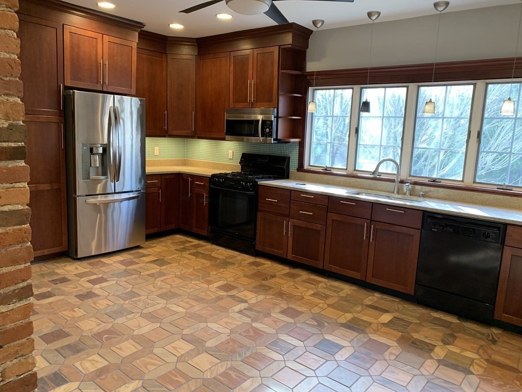 87 Montclair # 1