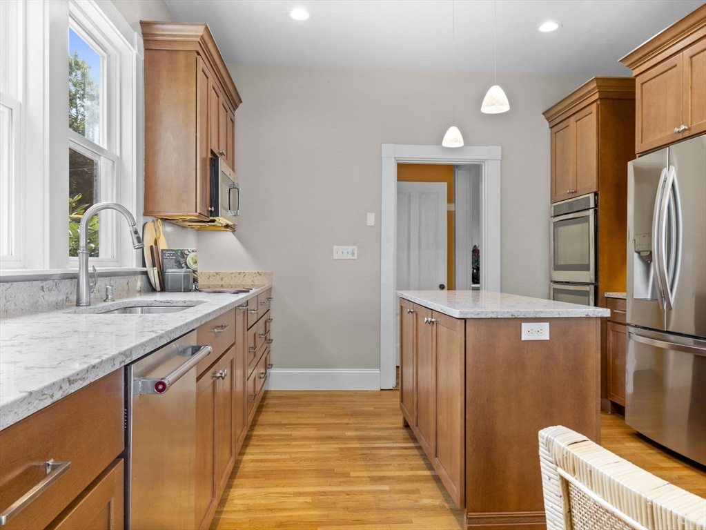 324 Linden St