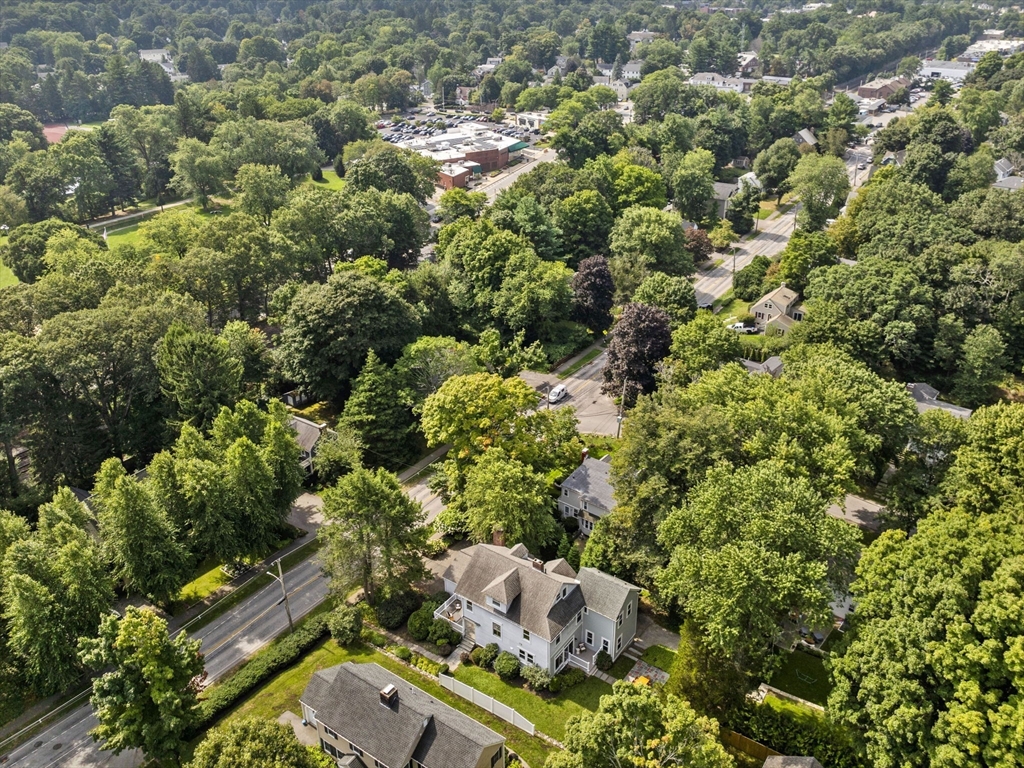 324 Linden St