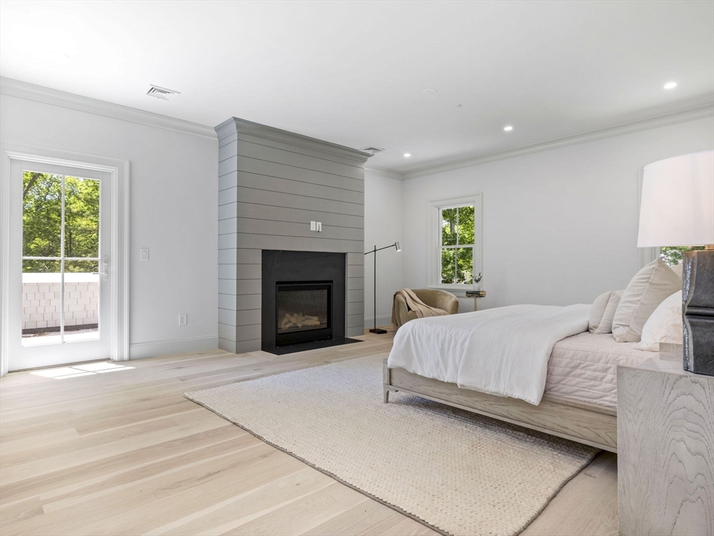 38 Old Farm Rd