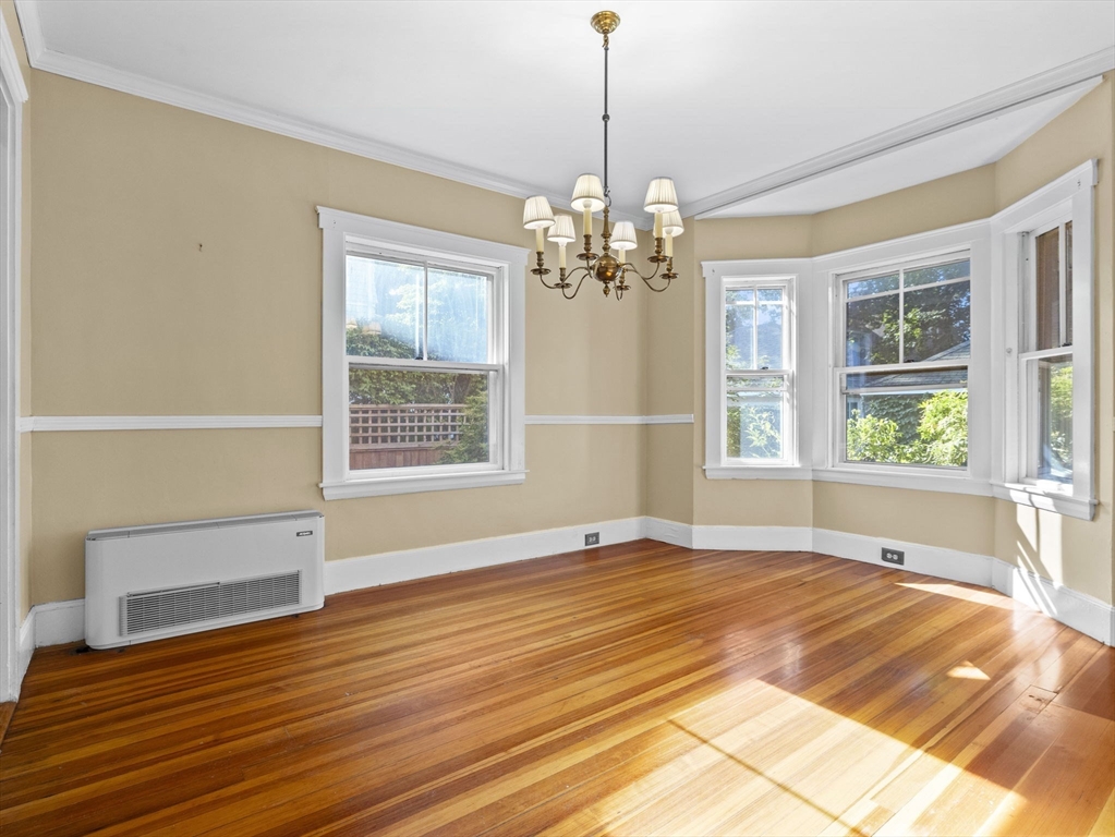 24 Hampden St