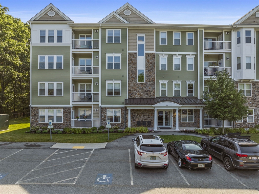 22 Farmstead Ln # 408