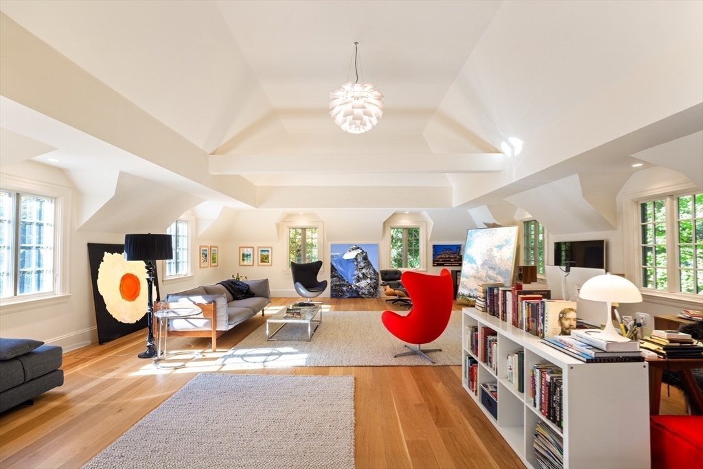 165 Cliff Rd