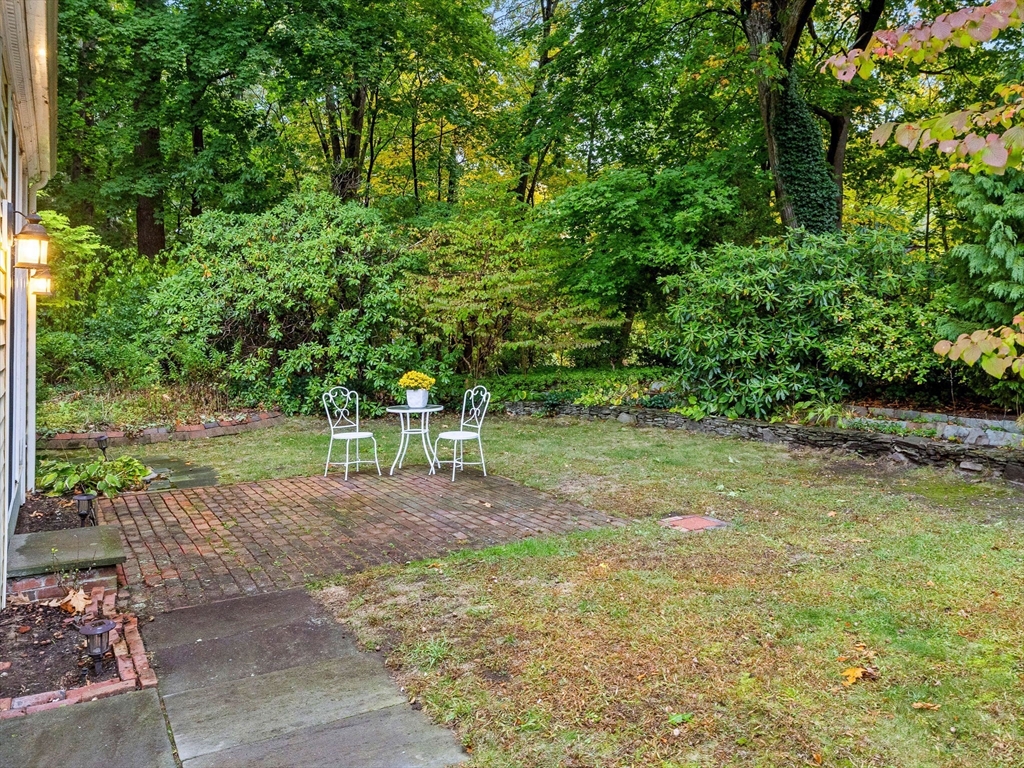 47 Colburn Rd