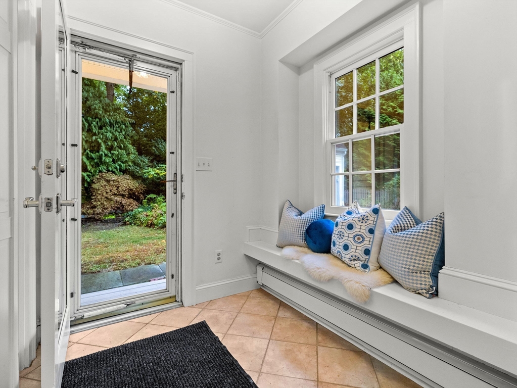 47 Colburn Rd