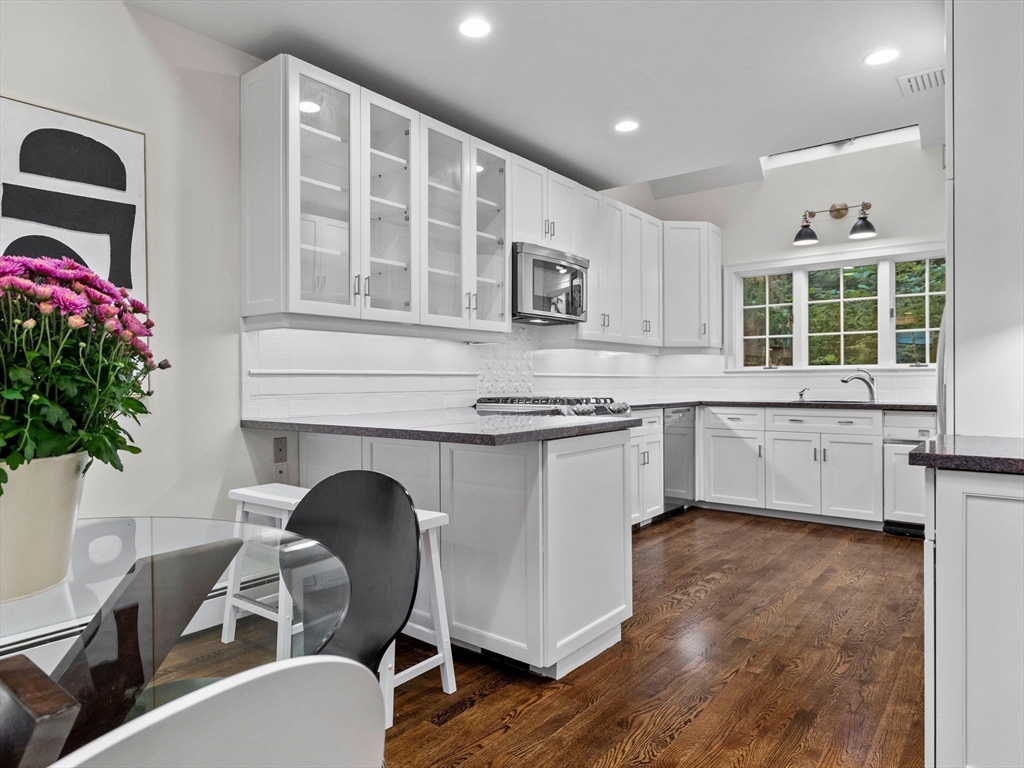 47 Colburn Rd