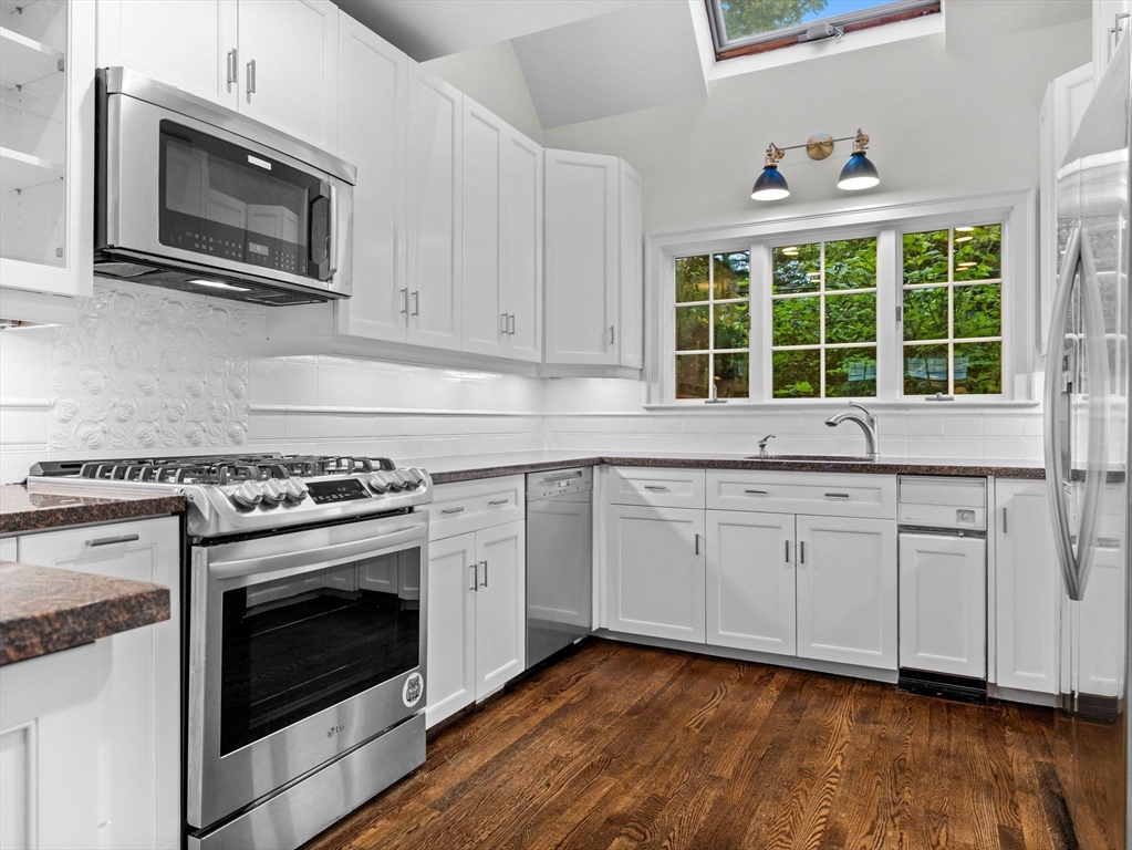 47 Colburn Rd