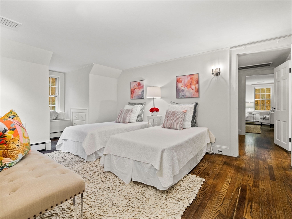 47 Colburn Rd