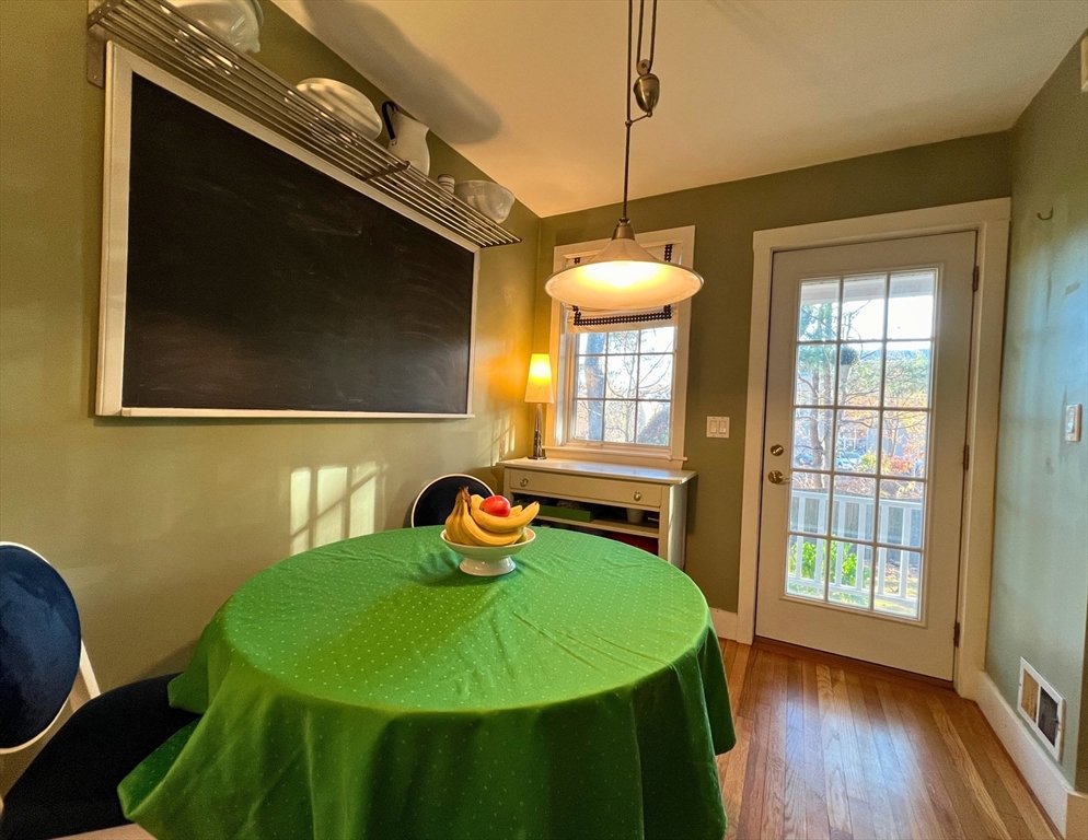 63 Linden St # 9