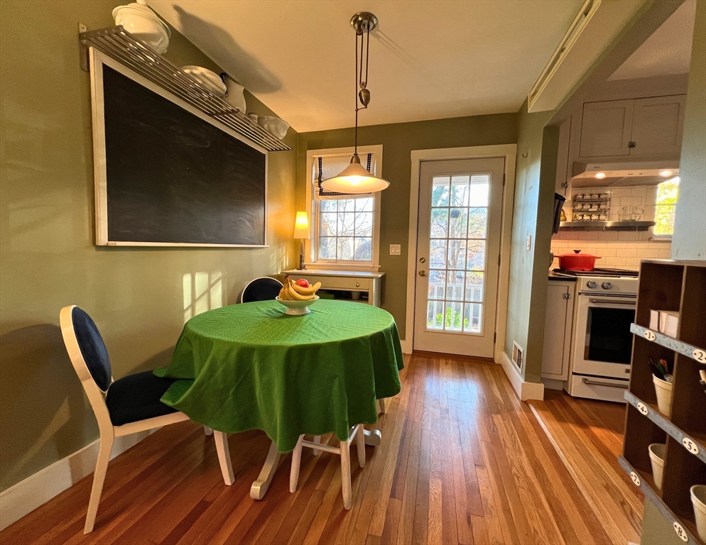 63 Linden St # 9