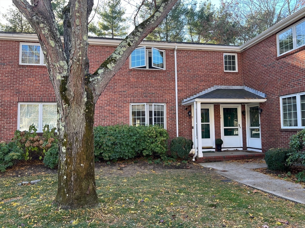 63 Linden St # 9