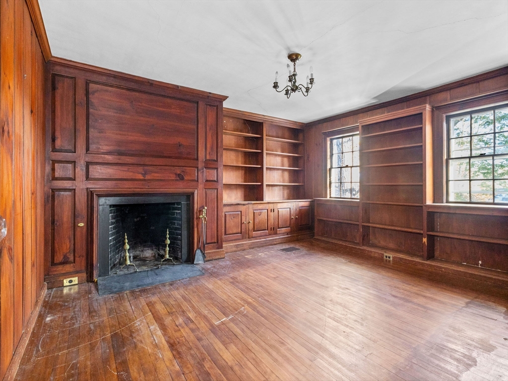 17 Midland Rd