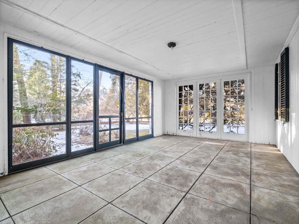 17 Midland Rd