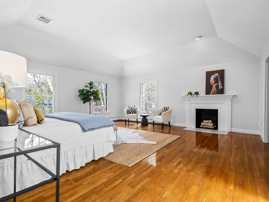 10 Livingston Rd