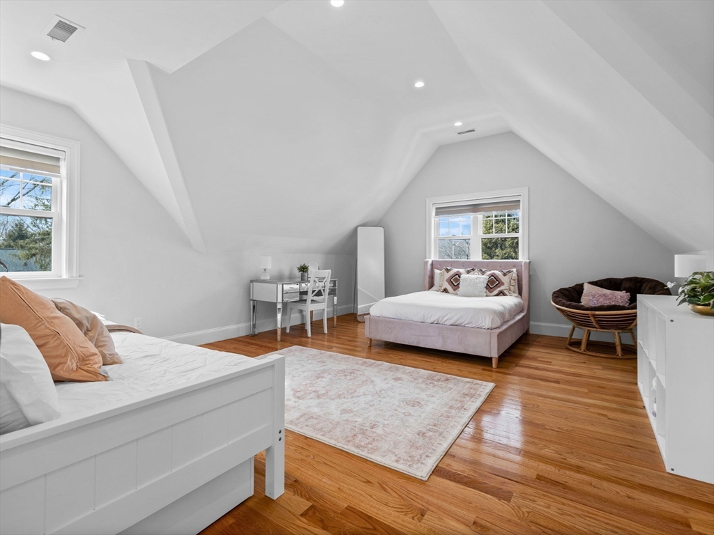 79 Donizetti St