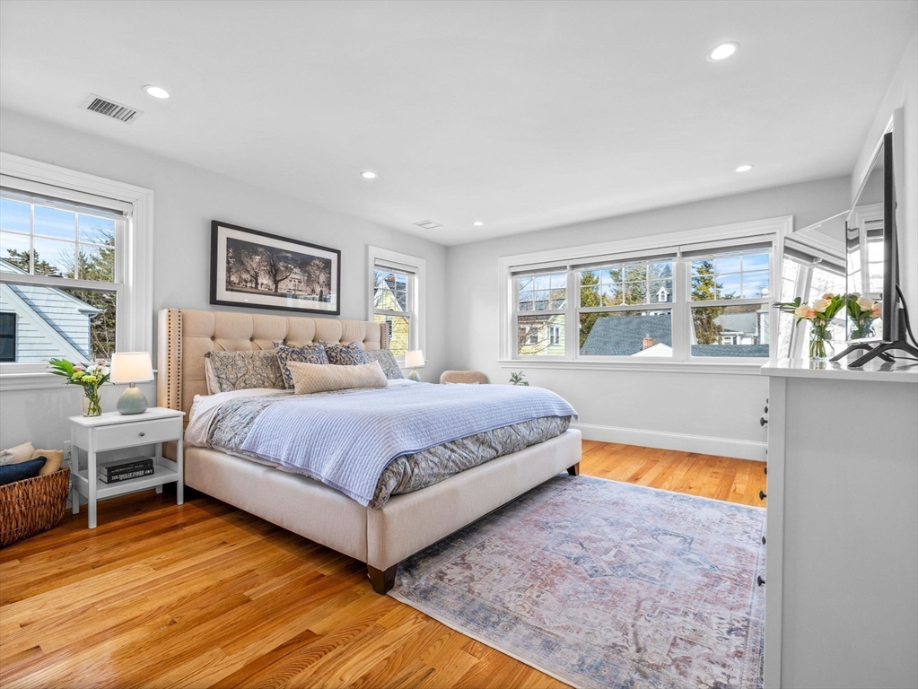 79 Donizetti St