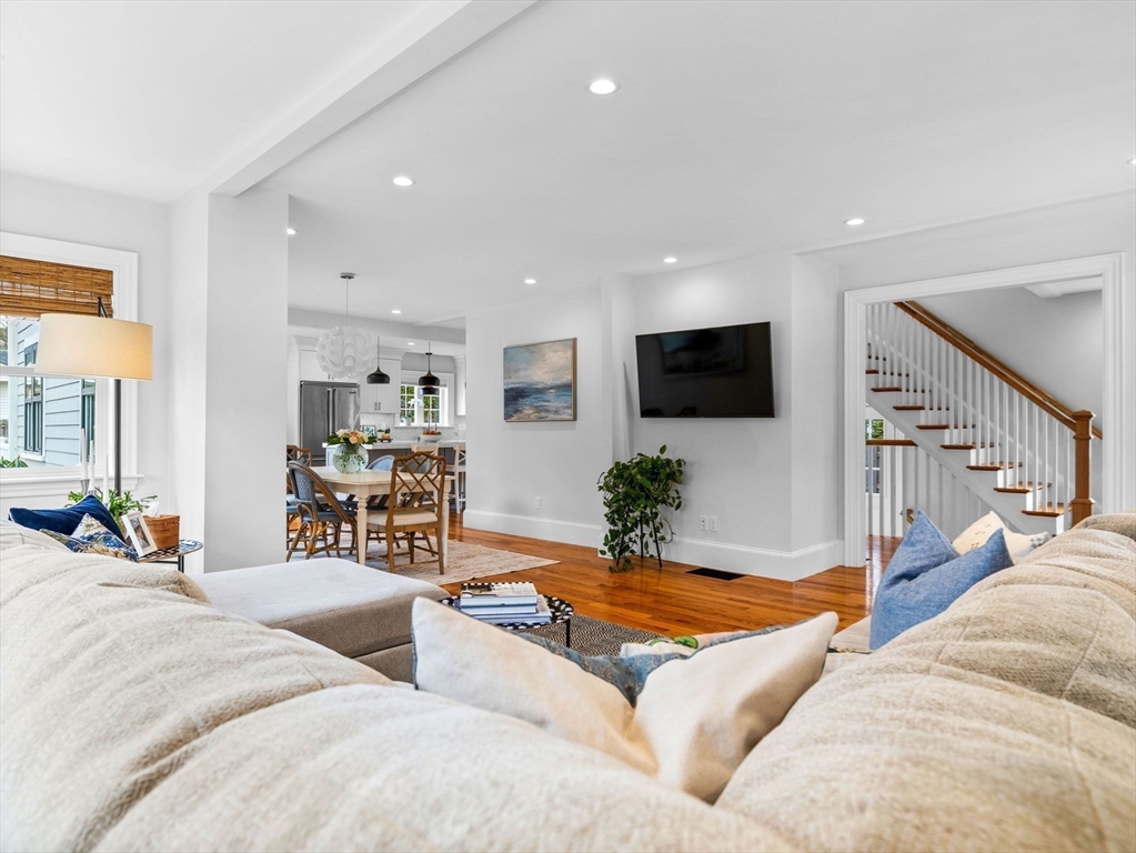 79 Donizetti St