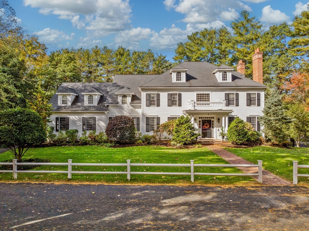 5 Sabrina Rd