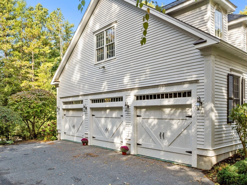 5 Sabrina Rd