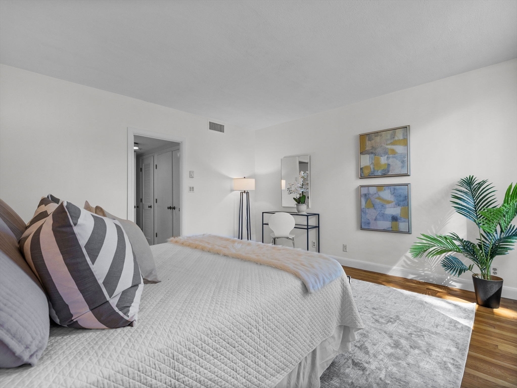 85 Grove St # 1