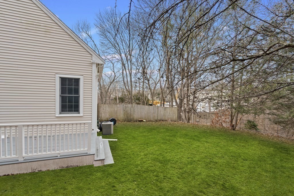 64 Putnam St # 64