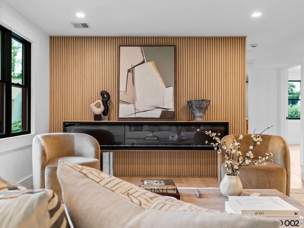 6 Wiswall Cir # 6