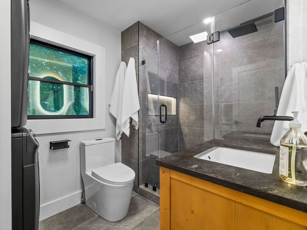 6 Wiswall Cir # 6