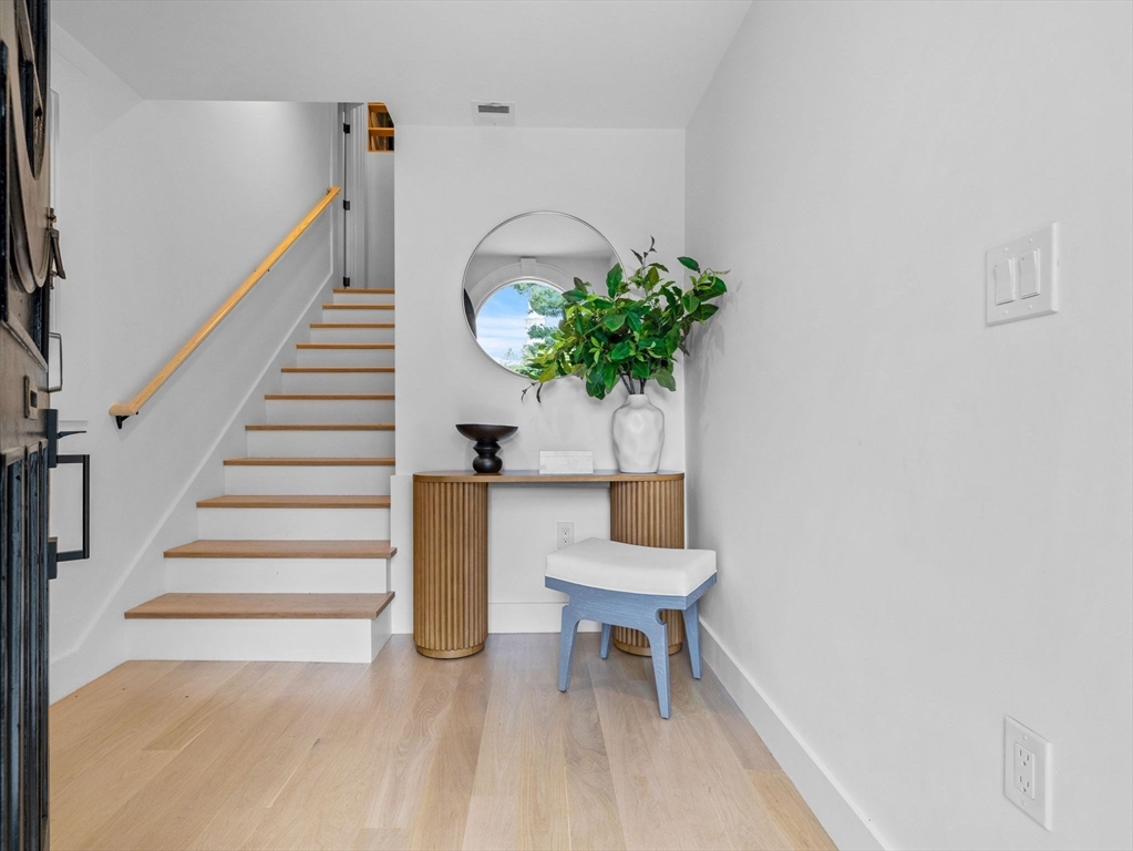 6 Wiswall Cir # 6