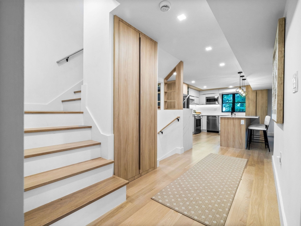 6 Wiswall Cir # 6