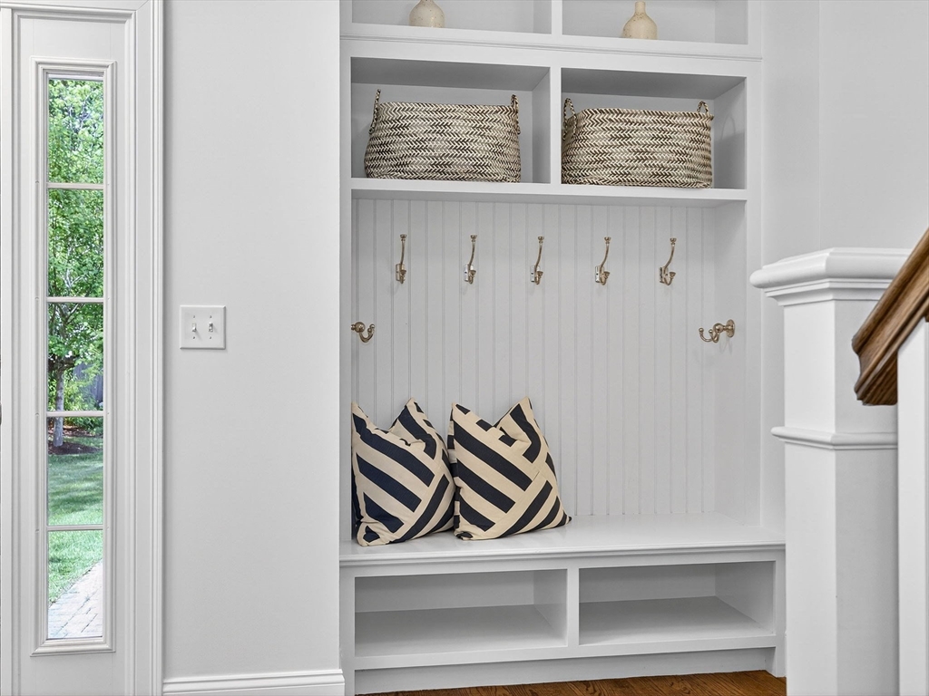 25 Bryn Mawr Rd