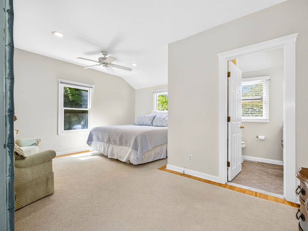 36 Donizetti St